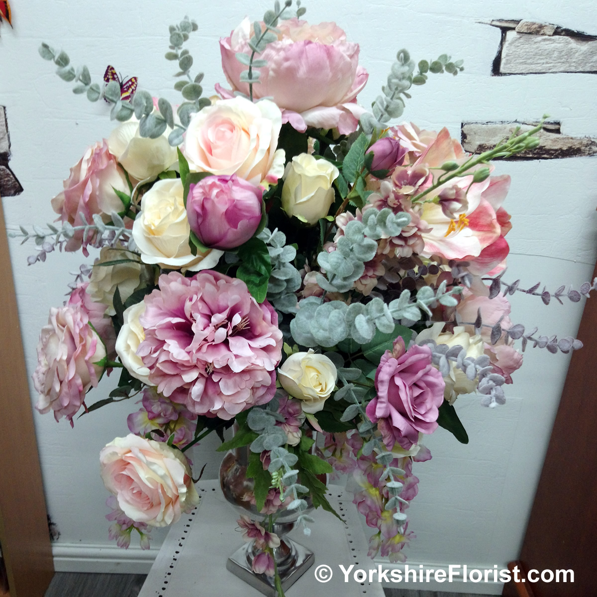 Pink /& Silver In Silver Vase Artificial Silk Flower Arrangement In Cream